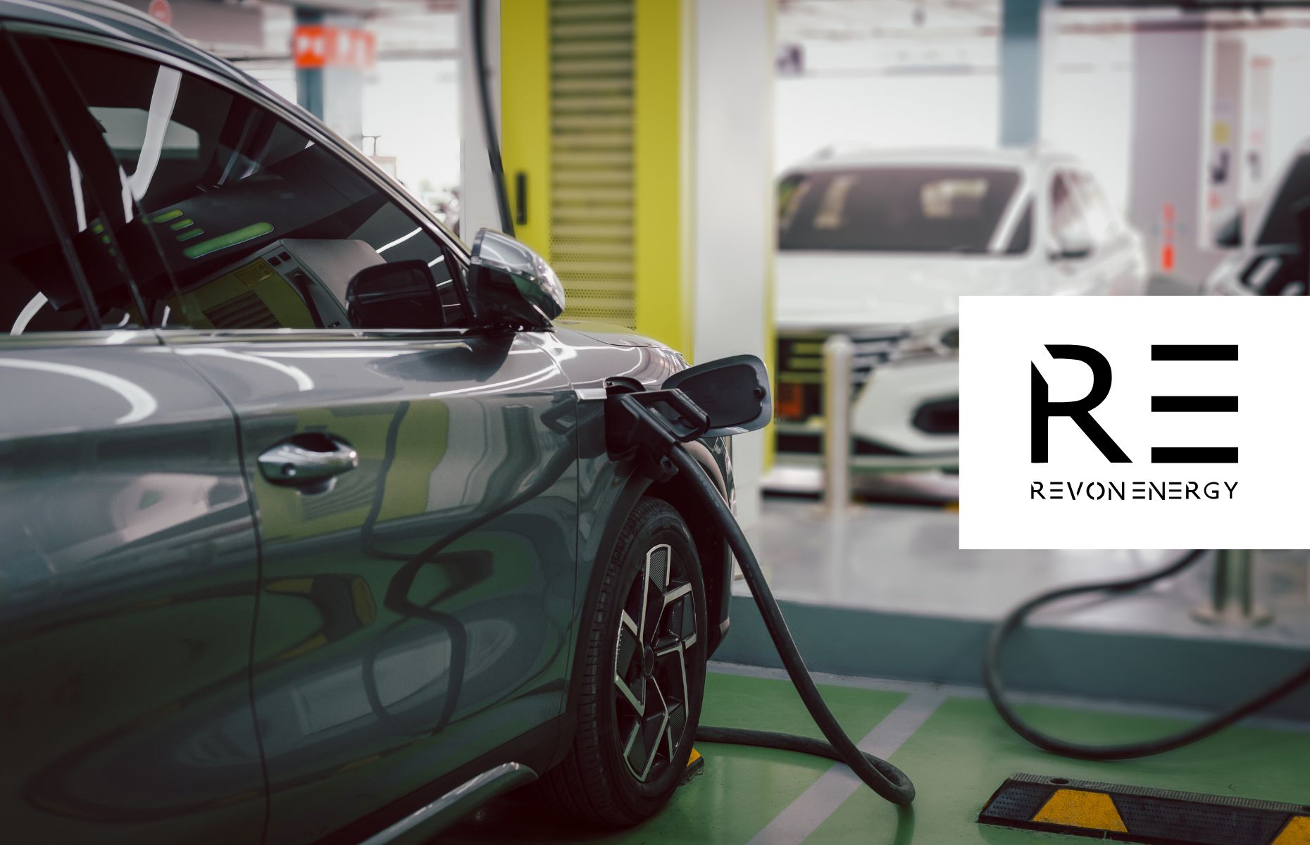 Ładowanie samochodu elektrycznego w bloku – wszystko, co musisz wiedzieć w 2026 roku